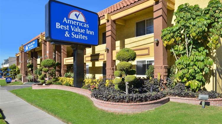 Americas Best Value Inn & Suites Fontana Exterior