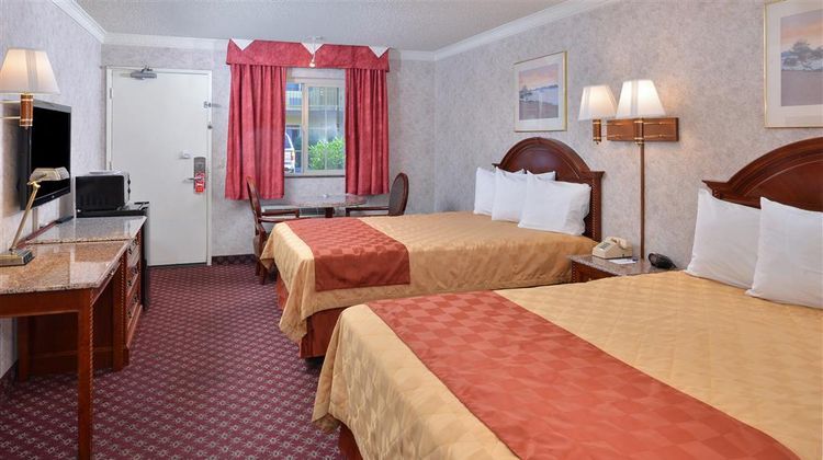 Americas Best Value Inn & Suites Fontana Room