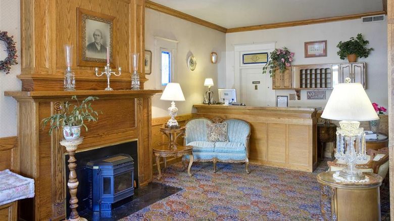 <b>Americas Best Value Inn Royal Carriage Lobby</b>. Images powered by <a href="https://iceportal.shijigroup.com/" title="IcePortal" target="_blank">IcePortal</a>.