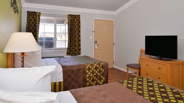 Americas Best Value Inn Room