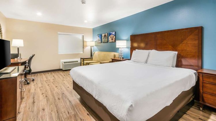 Americas Best Value Inn Room