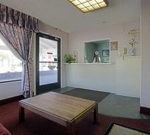 Americas Best Value Inn Lobby