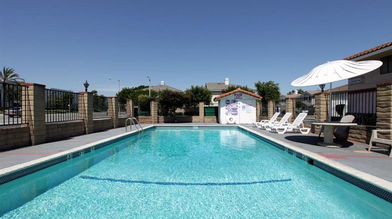<b>Americas Best Value Inn Pool</b>. Images powered by <a href="https://iceportal.shijigroup.com/" title="IcePortal" target="_blank">IcePortal</a>.