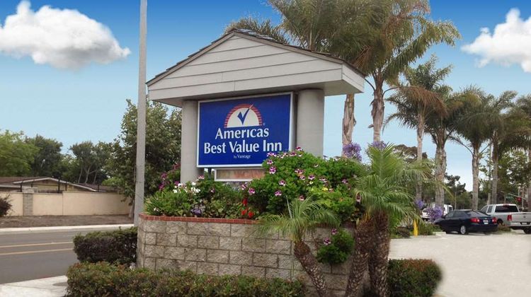 Americas Best Value Inn Exterior