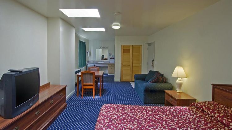 Americas Best Value Inn Room