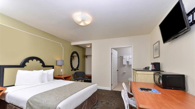 Americas Best Value Inn Room