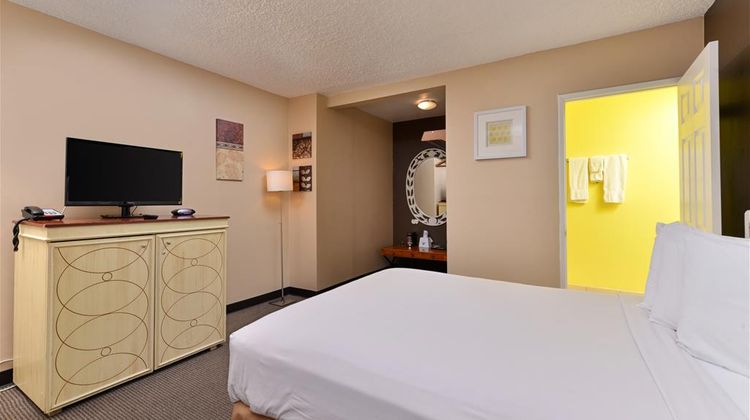 Americas Best Value Inn Room