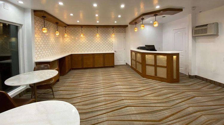 Americas Best Value Inn Lobby