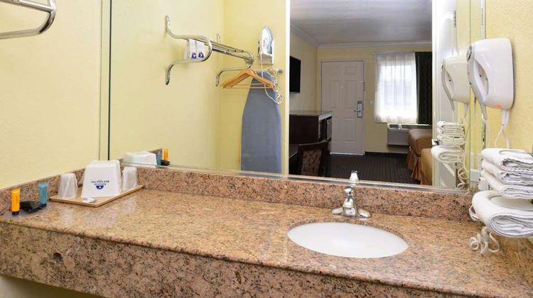 Americas Best Value Inn-Rialto Room