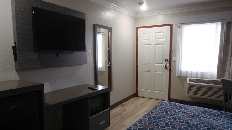 Americas Best Value Inn-Rialto Room