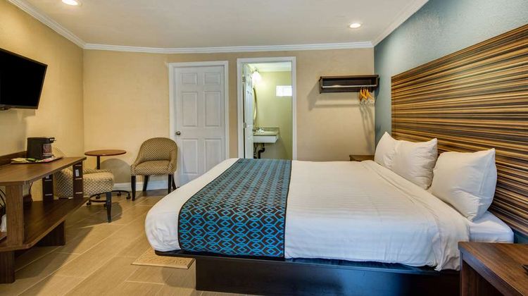 Americas Best Value Inn Room