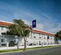 Americas Best Value Inn Exterior