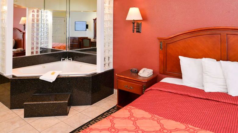 <b>Americas Best Value Inn & Suites Suite</b>. Images powered by <a href="https://iceportal.shijigroup.com/" title="IcePortal" target="_blank">IcePortal</a>.