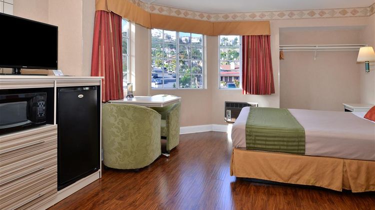 Americas Best Value Inn-San Clemente Bch Room