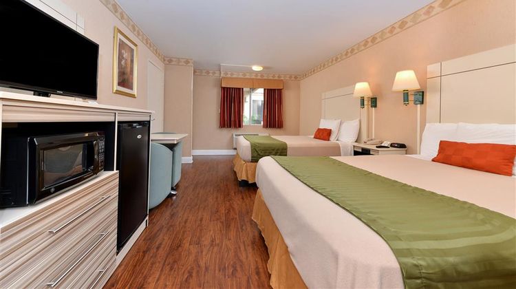 Americas Best Value Inn-San Clemente Bch Room