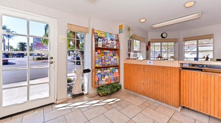 Americas Best Value Inn-San Clemente Bch Lobby