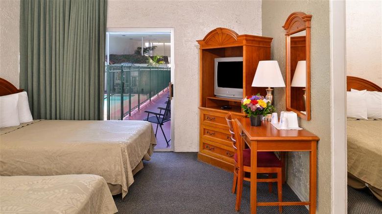 <b>Americas Best Value Inn Loma Lodge Room</b>. Images powered by <a href="https://iceportal.shijigroup.com/" title="IcePortal" target="_blank">IcePortal</a>.