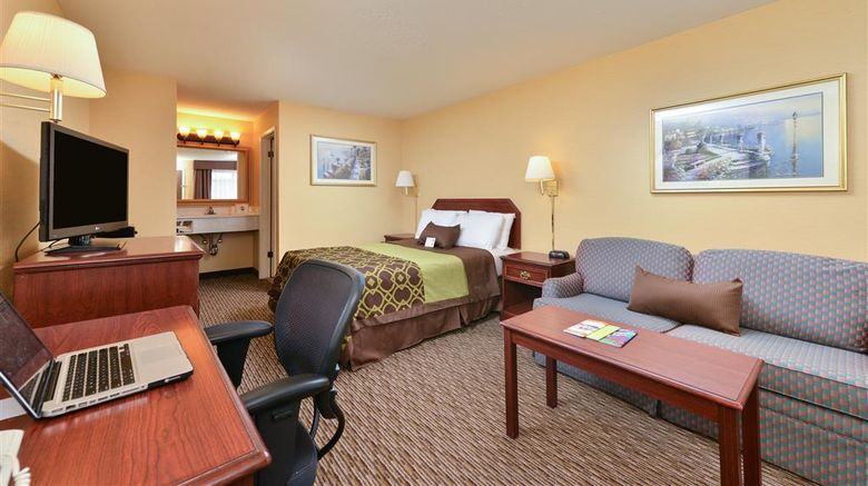<b>Americas Best Value Inn-Convention Ctr Room</b>. Images powered by <a href="https://iceportal.shijigroup.com/" title="IcePortal" target="_blank">IcePortal</a>.