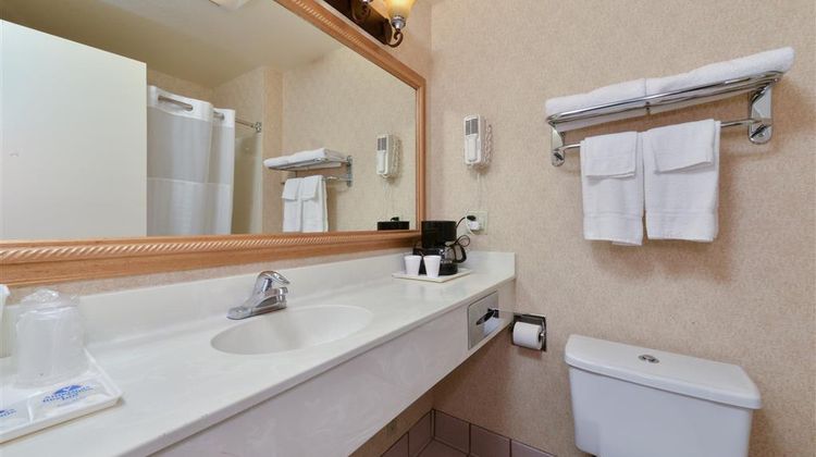 Americas Best Value Inn-Convention Ctr Room