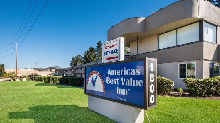 Americas Best Value Inn Santa Rosa Exterior