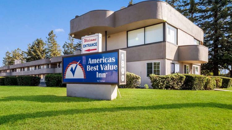 Americas Best Value Inn Santa Rosa Exterior
