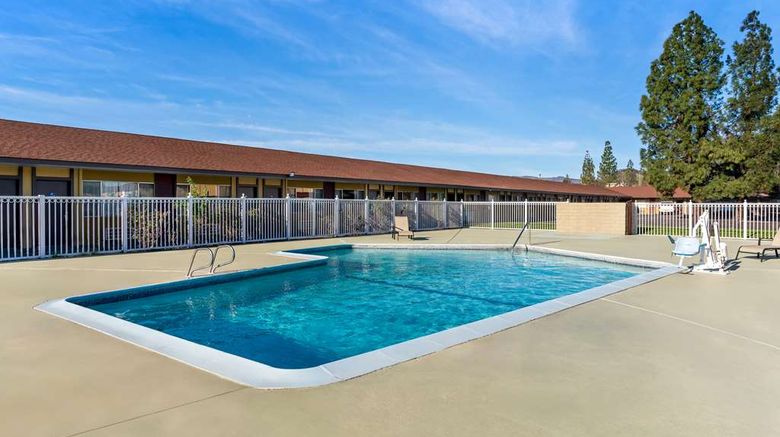 <b>Americas Best Value Inn Pool</b>. Images powered by <a href="https://iceportal.shijigroup.com/" title="IcePortal" target="_blank">IcePortal</a>.