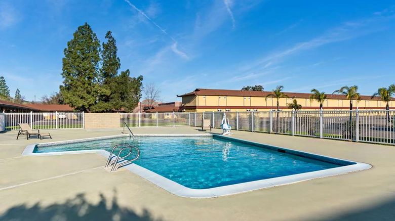 <b>Americas Best Value Inn Pool</b>. Images powered by <a href="https://iceportal.shijigroup.com/" title="IcePortal" target="_blank">IcePortal</a>.