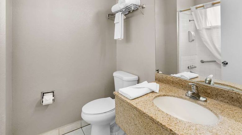<b>Americas Best Value Inn Room</b>. Images powered by <a href="https://iceportal.shijigroup.com/" title="IcePortal" target="_blank">IcePortal</a>.