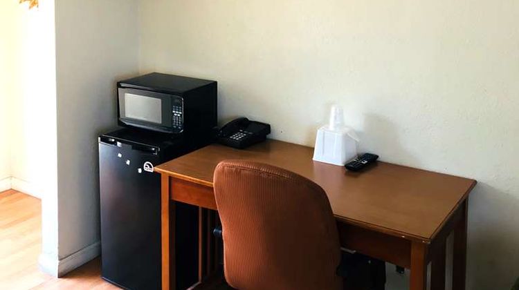 Americas Best Value Inn Visalia Other
