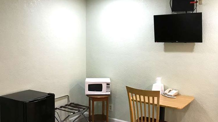 Americas Best Value Inn Visalia Other