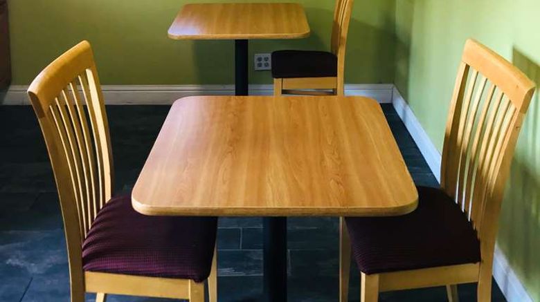 <b>Americas Best Value Inn Visalia Restaurant</b>. Images powered by <a href="https://iceportal.shijigroup.com/" title="IcePortal" target="_blank">IcePortal</a>.