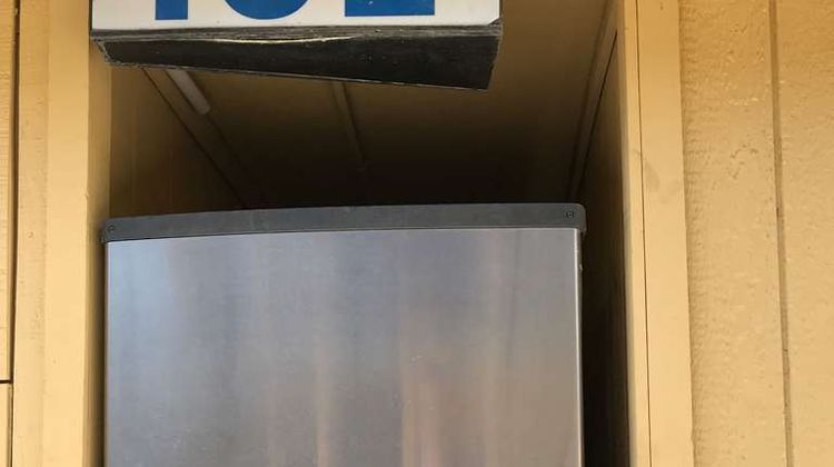 Americas Best Value Inn Visalia Other