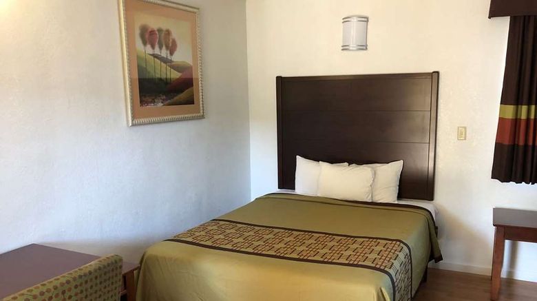 <b>Americas Best Value Inn Visalia Room</b>. Images powered by <a href="https://iceportal.shijigroup.com/" title="IcePortal" target="_blank">IcePortal</a>.