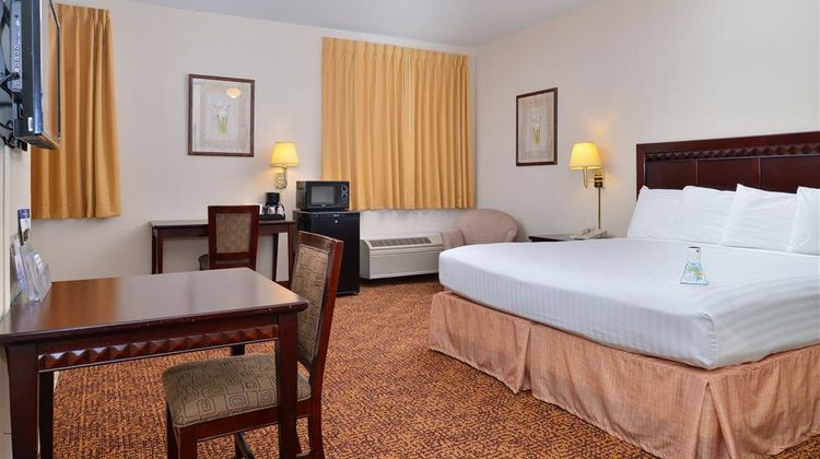 Americas Best Value Inn Suite