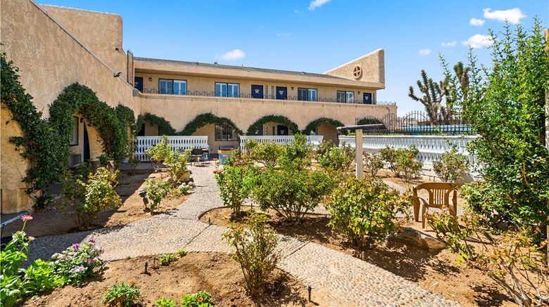 <b>Americas Best Value Inn/Stes-Joshua Tree Exterior</b>. Images powered by <a href="https://iceportal.shijigroup.com/" title="IcePortal" target="_blank">IcePortal</a>.