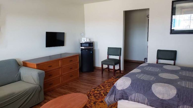 <b>Americas Best Value Inn Room</b>. Images powered by <a href="https://iceportal.shijigroup.com/" title="IcePortal" target="_blank">IcePortal</a>.
