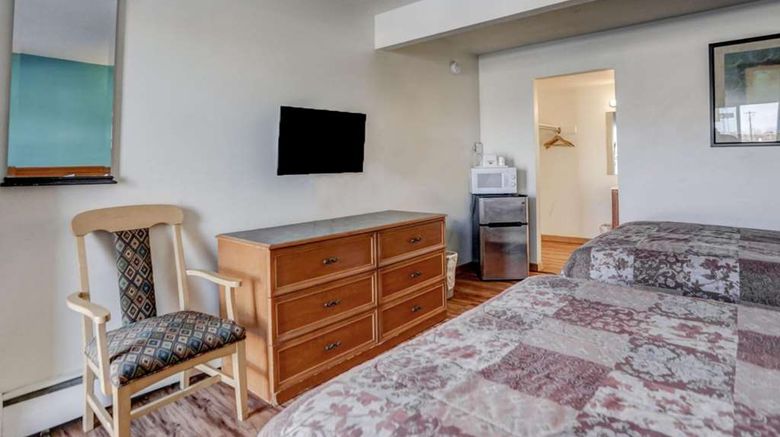 <b>Americas Best Value Inn Room</b>. Images powered by <a href="https://iceportal.shijigroup.com/" title="IcePortal" target="_blank">IcePortal</a>.