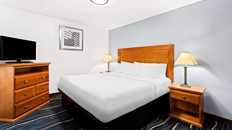 <b>Americas Best Value Inn Room</b>. Images powered by <a href="https://iceportal.shijigroup.com/" title="IcePortal" target="_blank">IcePortal</a>.