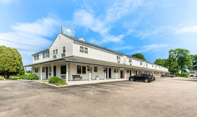 Americas Best Value Inn Exterior
