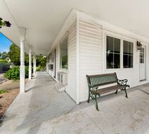 Americas Best Value Inn Exterior