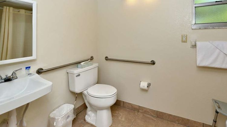 Americas Best Value Inn Bradenton Room