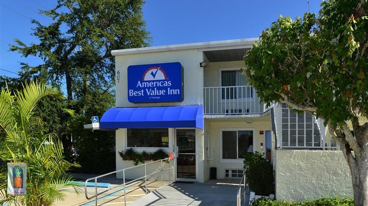Americas Best Value Inn Bradenton Exterior