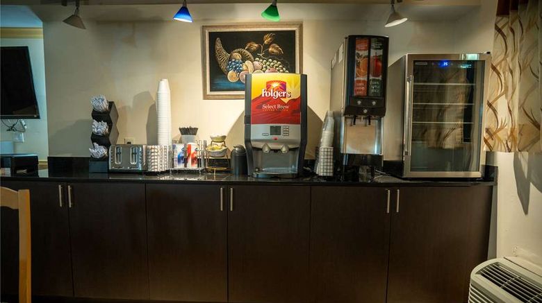 <b>Americas Best Value Inn Fort Myers Restaurant</b>. Images powered by <a href="https://iceportal.shijigroup.com/" title="IcePortal" target="_blank">IcePortal</a>.