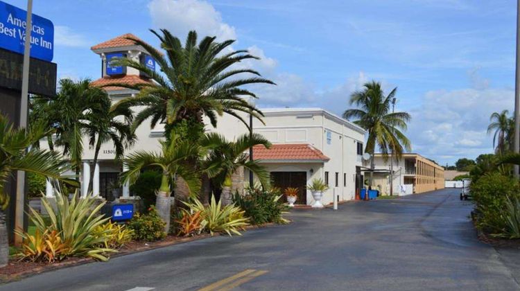 Americas Best Value Inn Fort Myers Exterior