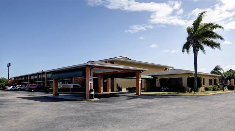 Americas Best Value Inn-FL Turnpike Exterior