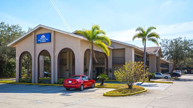 <b>Americas Best Value Inn & Suites Exterior</b>. Images powered by <a href="https://iceportal.shijigroup.com/" title="IcePortal" target="_blank">IcePortal</a>.