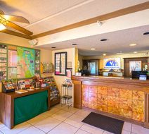 Americas Best Value Inn & Suites Lobby