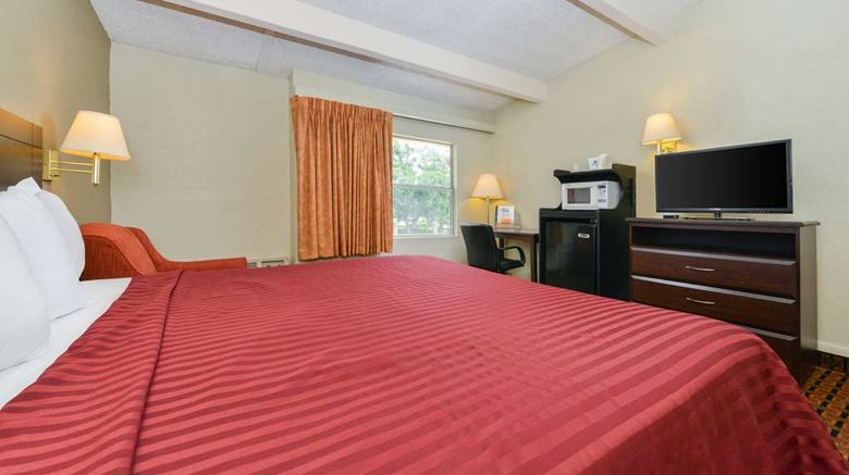 <b>Americas Best Value Inn Room</b>. Images powered by <a href="https://iceportal.shijigroup.com/" title="IcePortal" target="_blank">IcePortal</a>.