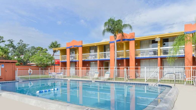 <b>Americas Best Value Inn Pool</b>. Images powered by <a href="https://iceportal.shijigroup.com/" title="IcePortal" target="_blank">IcePortal</a>.
