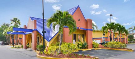 Americas Best Value Inn Exterior